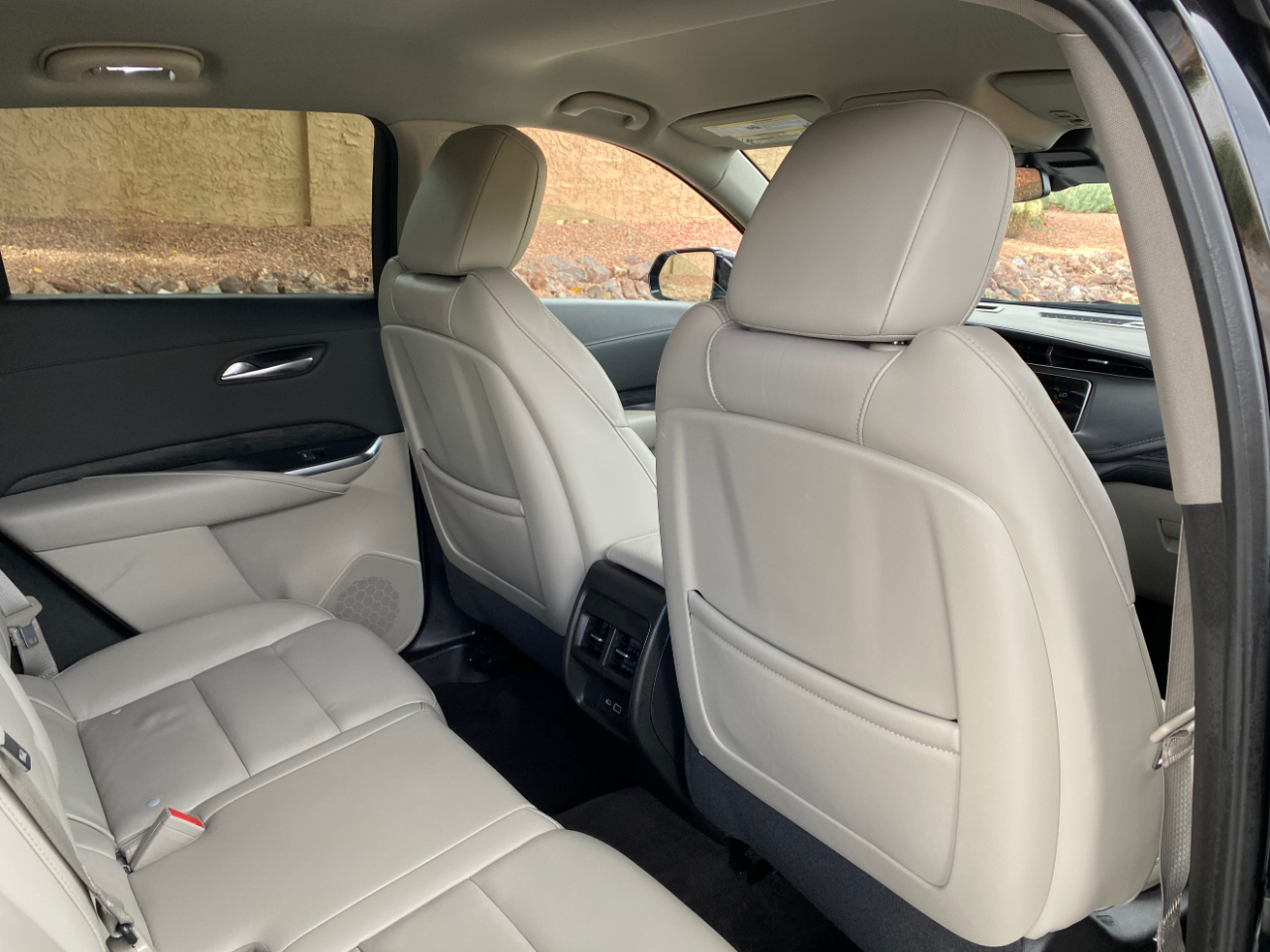 Cadillac XT4 AWD 4dr Premium Luxury 2023