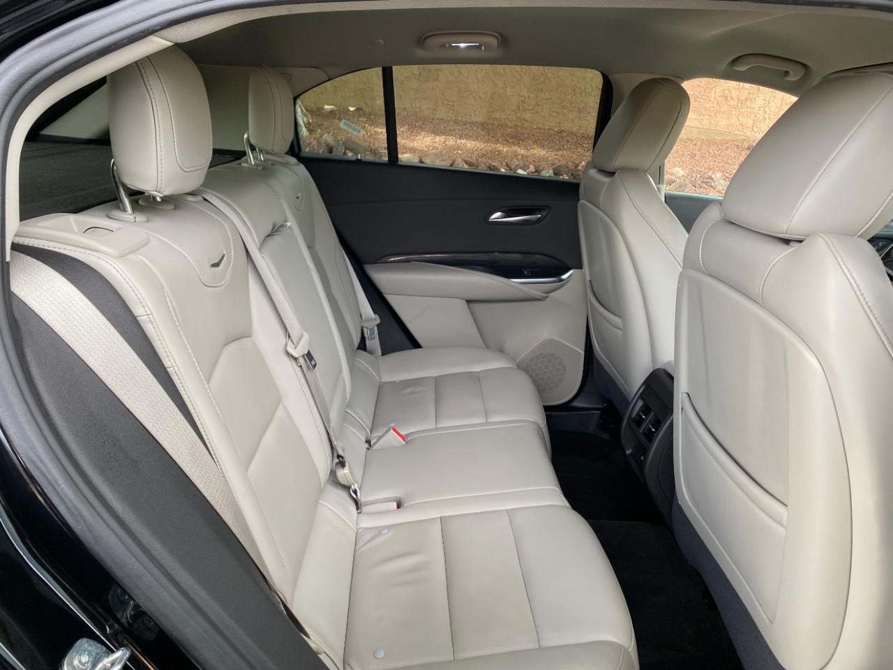 Cadillac XT4 AWD 4dr Premium Luxury 2023