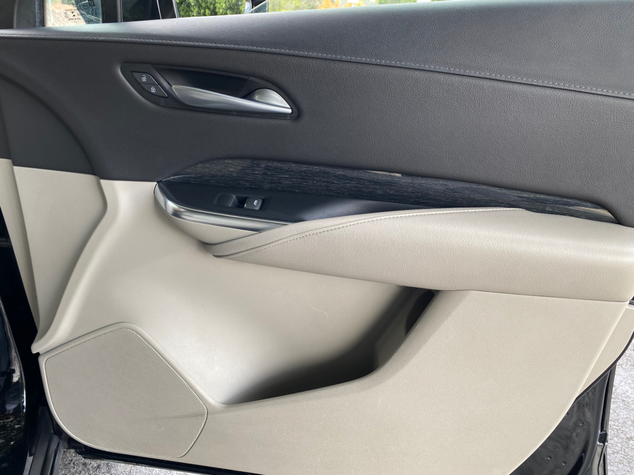 Cadillac XT4 AWD 4dr Premium Luxury 2023