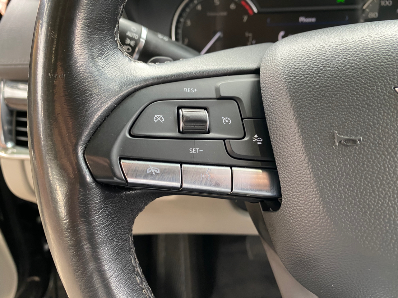 Cadillac XT4 AWD 4dr Premium Luxury 2023