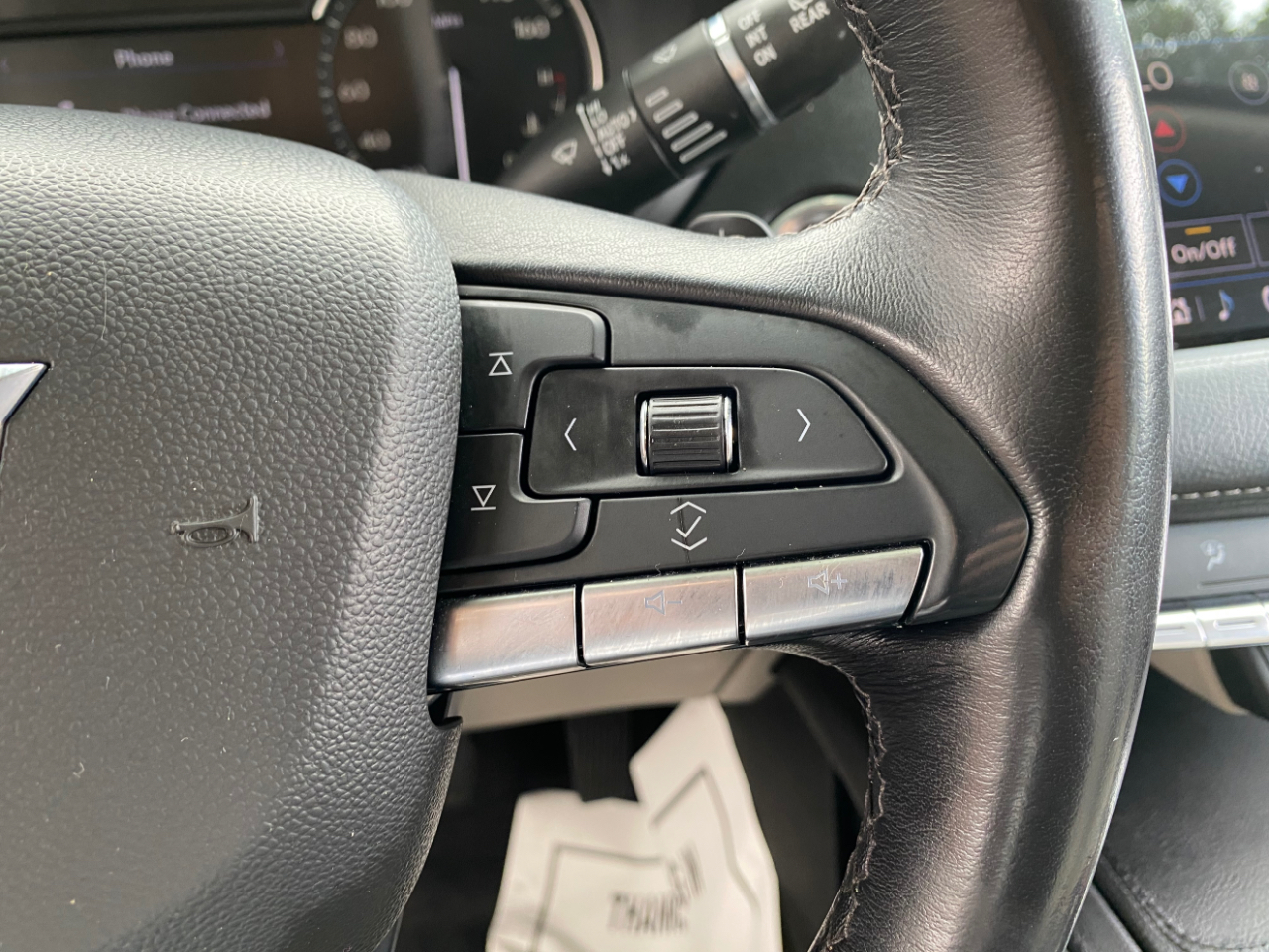 Cadillac XT4 AWD 4dr Premium Luxury 2023