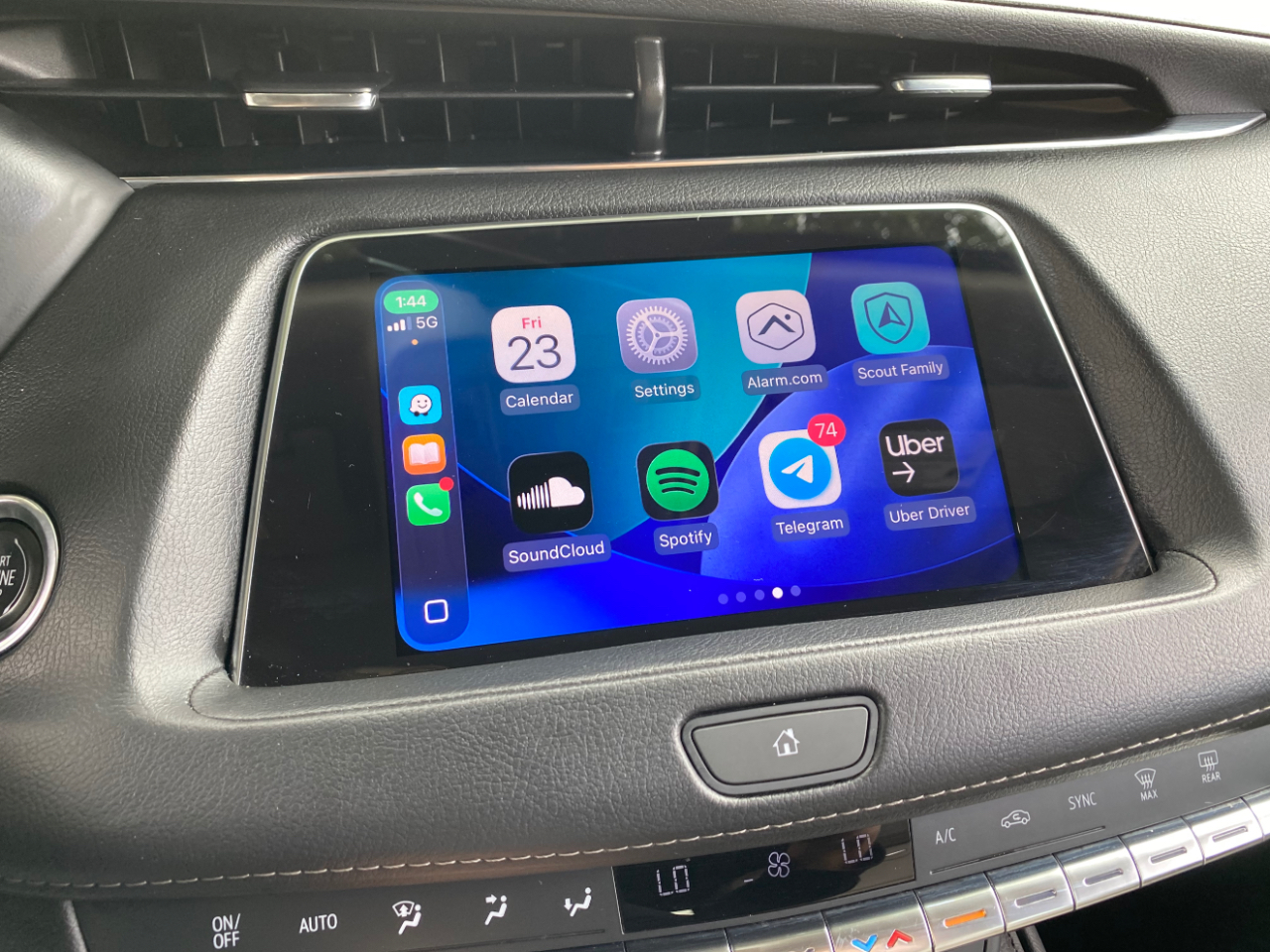 Cadillac XT4 AWD 4dr Premium Luxury 2023