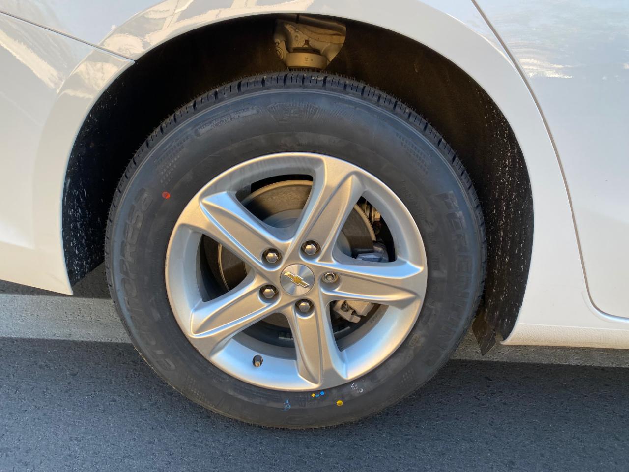 Chevrolet Malibu 4dr Sdn LS w/1LS 2024