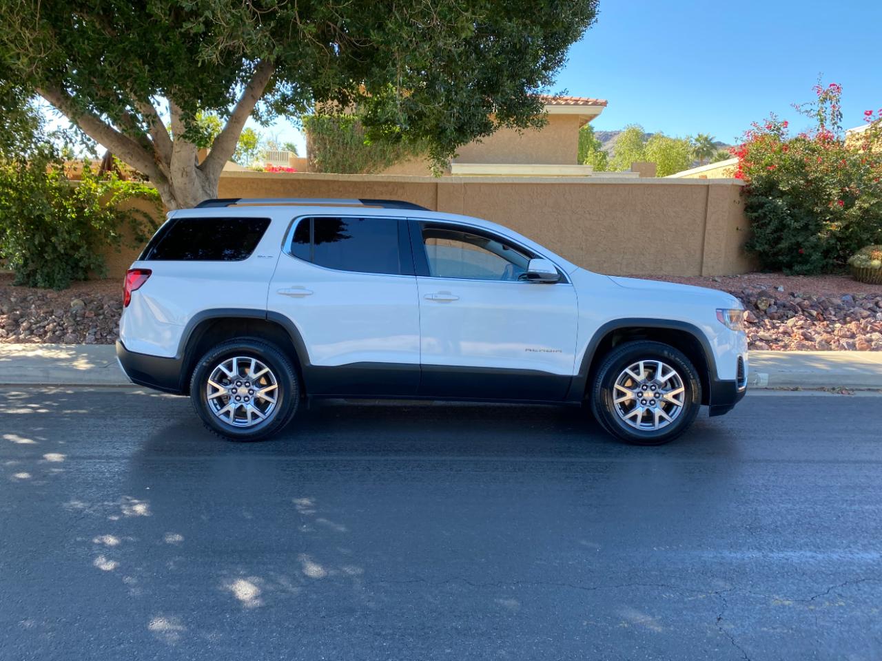 GMC Acadia AWD 4dr SLT 2020