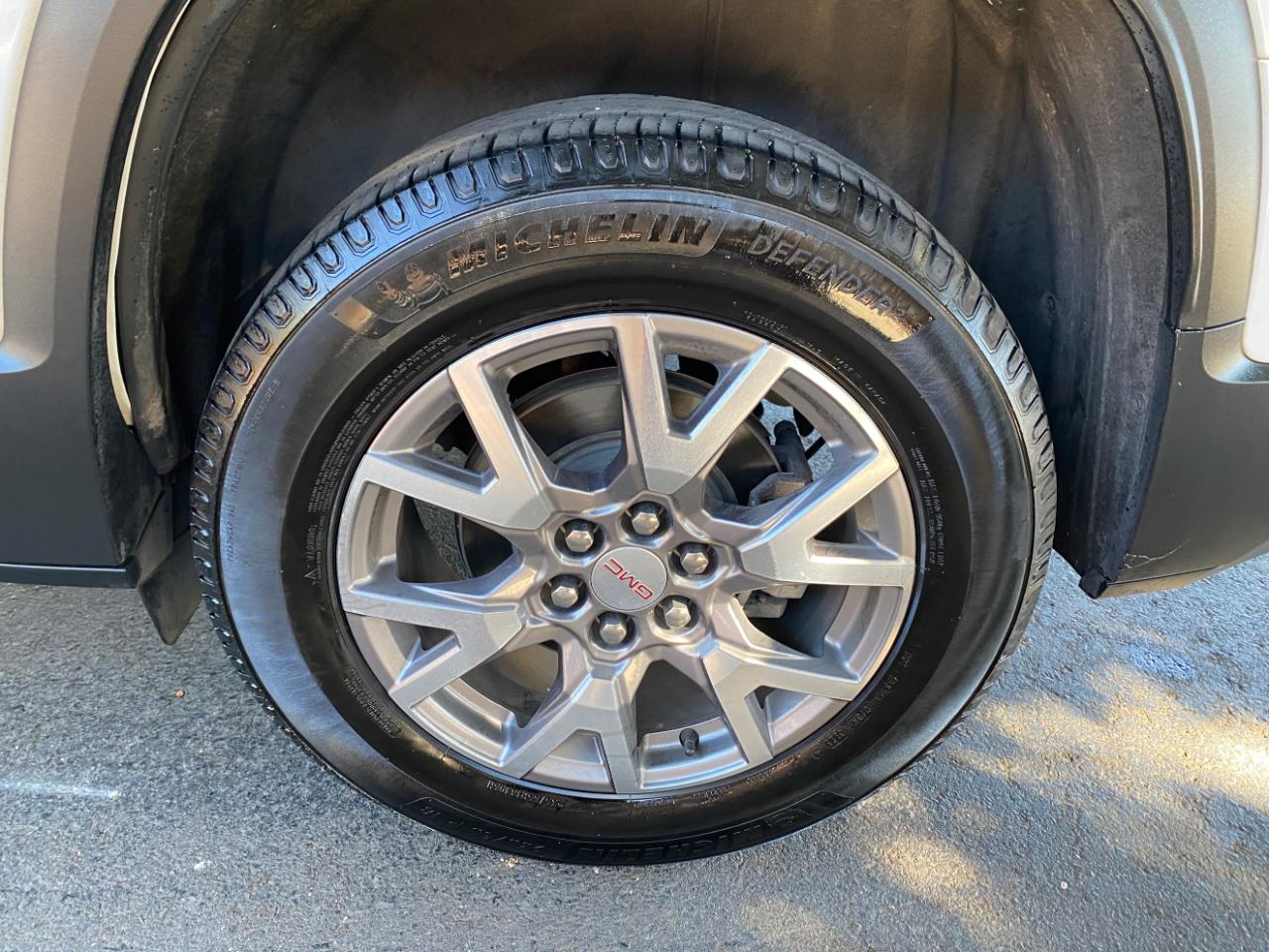 GMC Acadia AWD 4dr SLT 2020