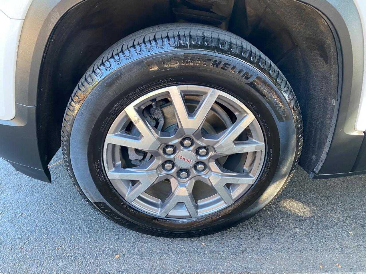 GMC Acadia AWD 4dr SLT 2020