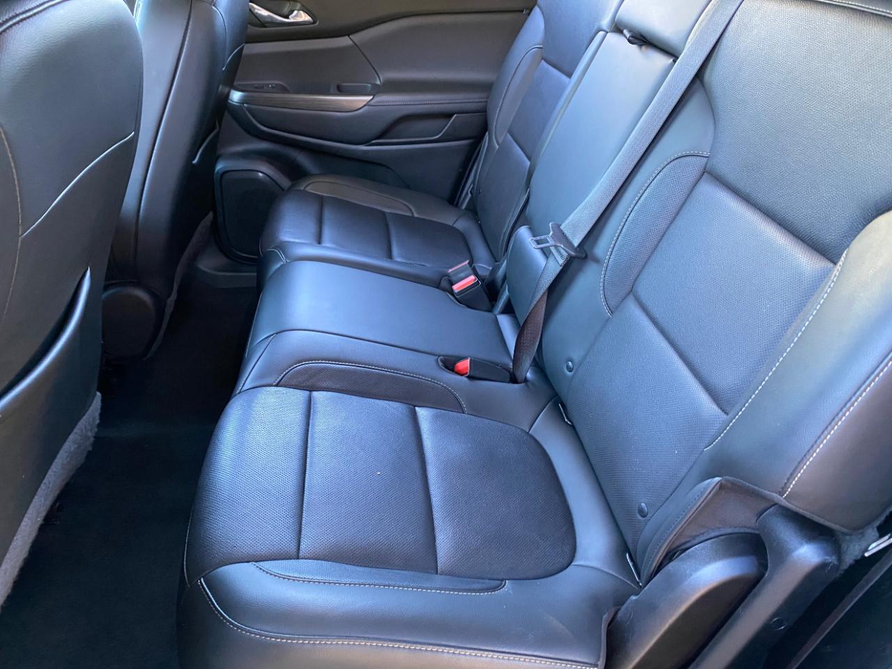 GMC Acadia AWD 4dr SLT 2020