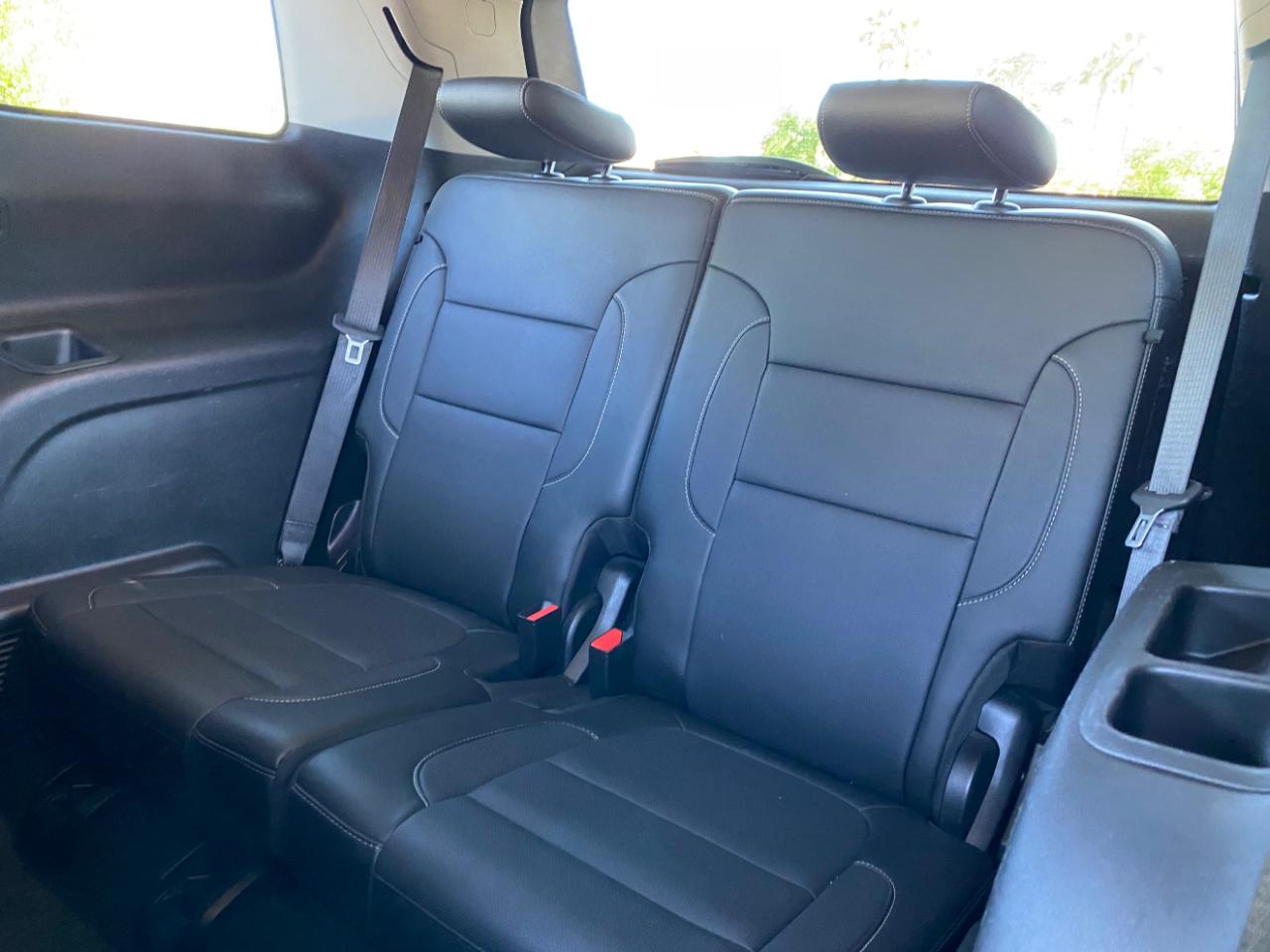 GMC Acadia AWD 4dr SLT 2020