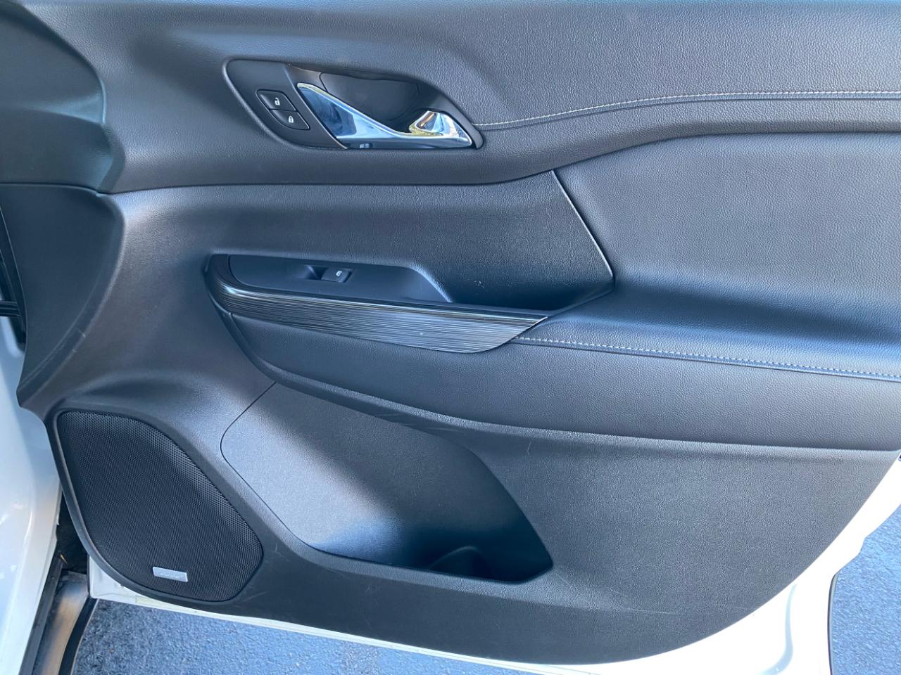 GMC Acadia AWD 4dr SLT 2020