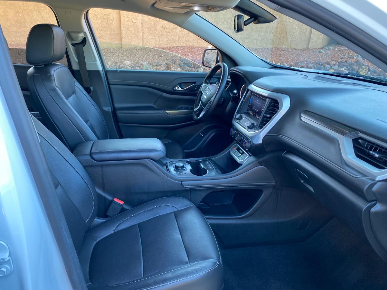 GMC Acadia AWD 4dr SLT 2020