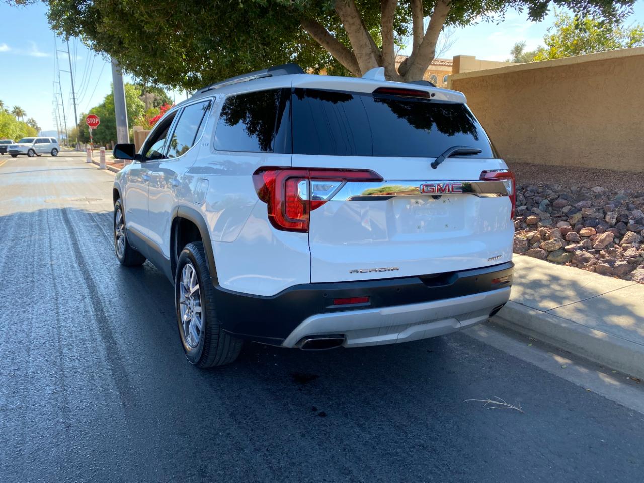 GMC Acadia AWD 4dr SLT 2020