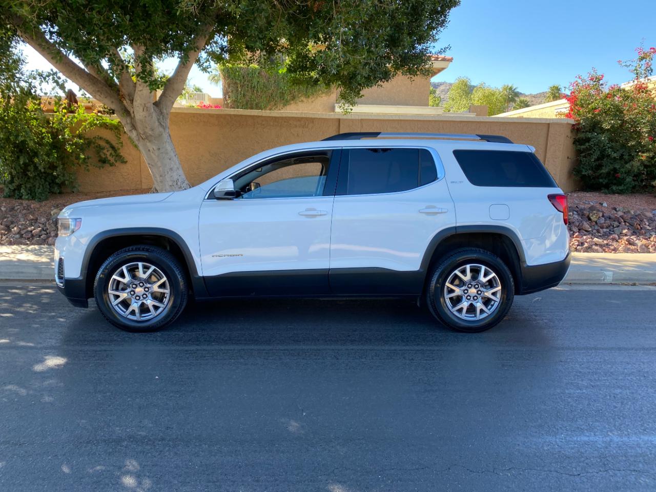 GMC Acadia AWD 4dr SLT 2020