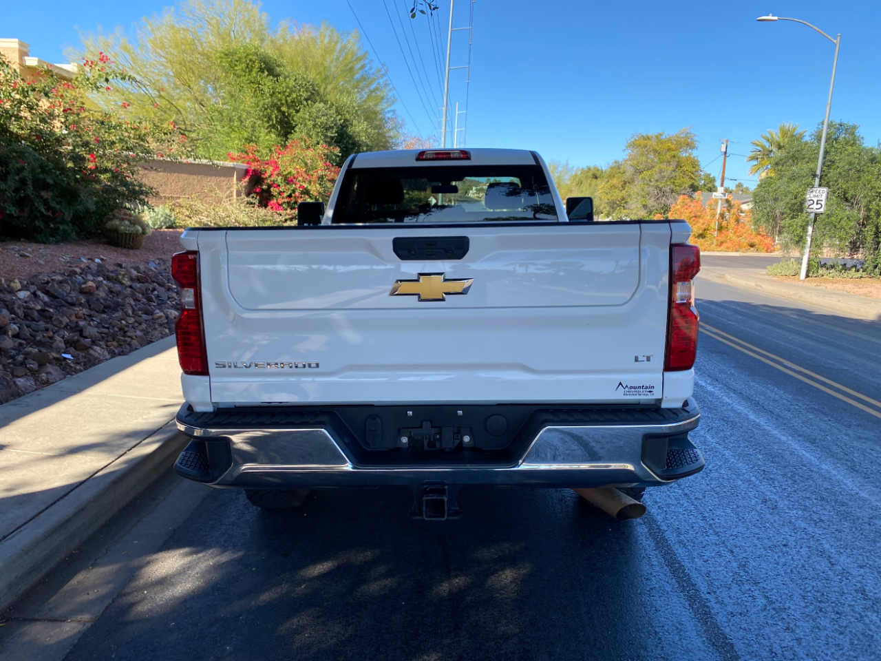 Chevrolet Silverado 2500HD 4WD Reg Cab 142" LT 2022