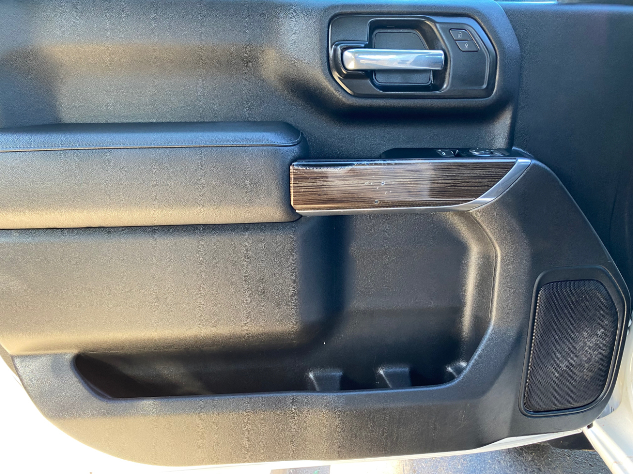 Chevrolet Silverado 2500HD 4WD Reg Cab 142" LT 2022