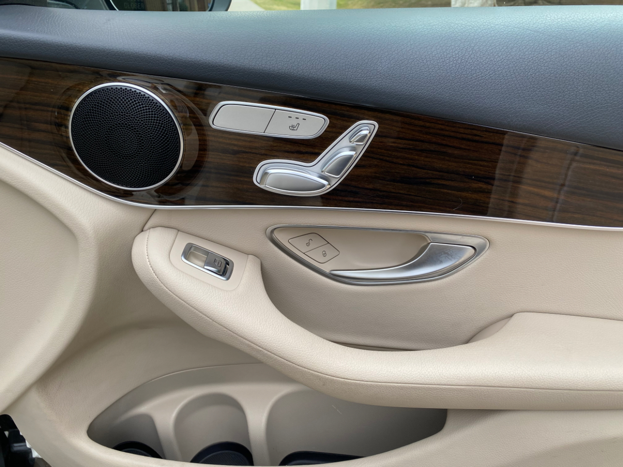 Mercedes-Benz GLC GLC 300 SUV 2017