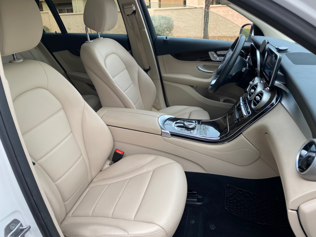 Mercedes-Benz GLC GLC 300 SUV 2017