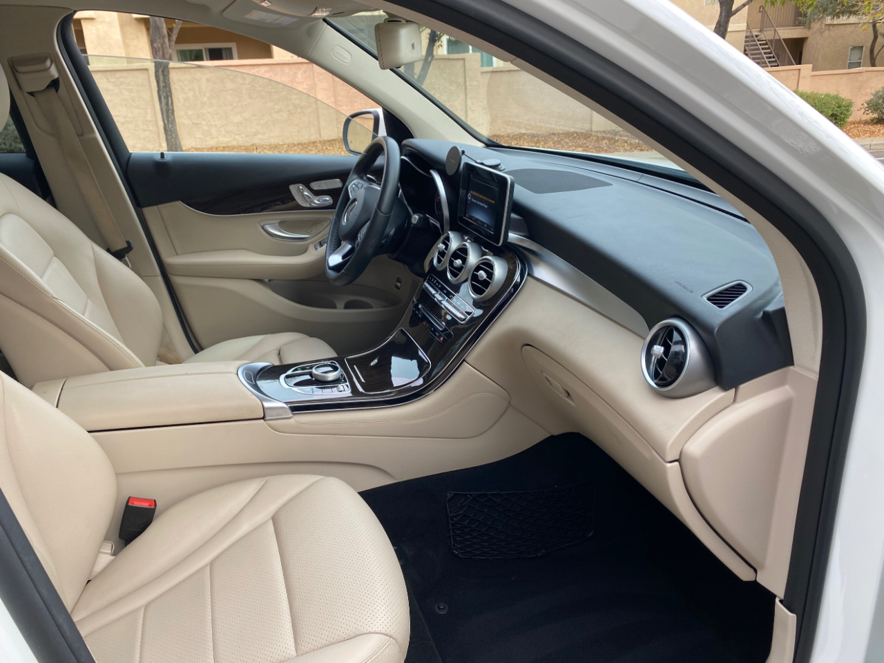 Mercedes-Benz GLC GLC 300 SUV 2017