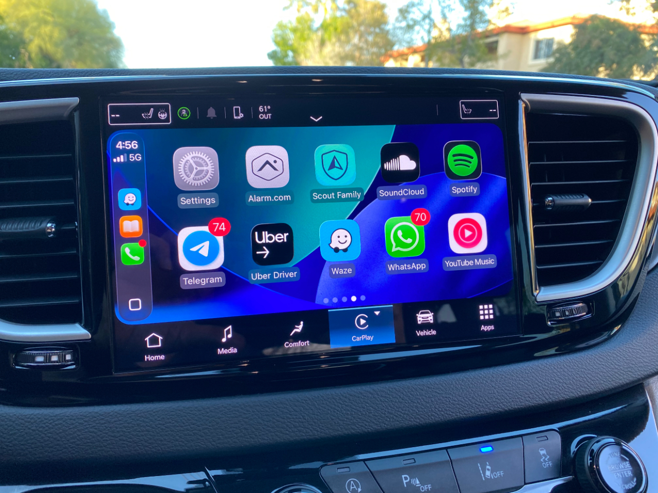 Chrysler Pacifica Touring L FWD 2024