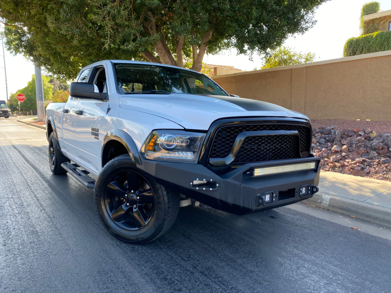 RAM 1500 Classic Warlock 4x2 Quad Cab 6'4" Box 2020