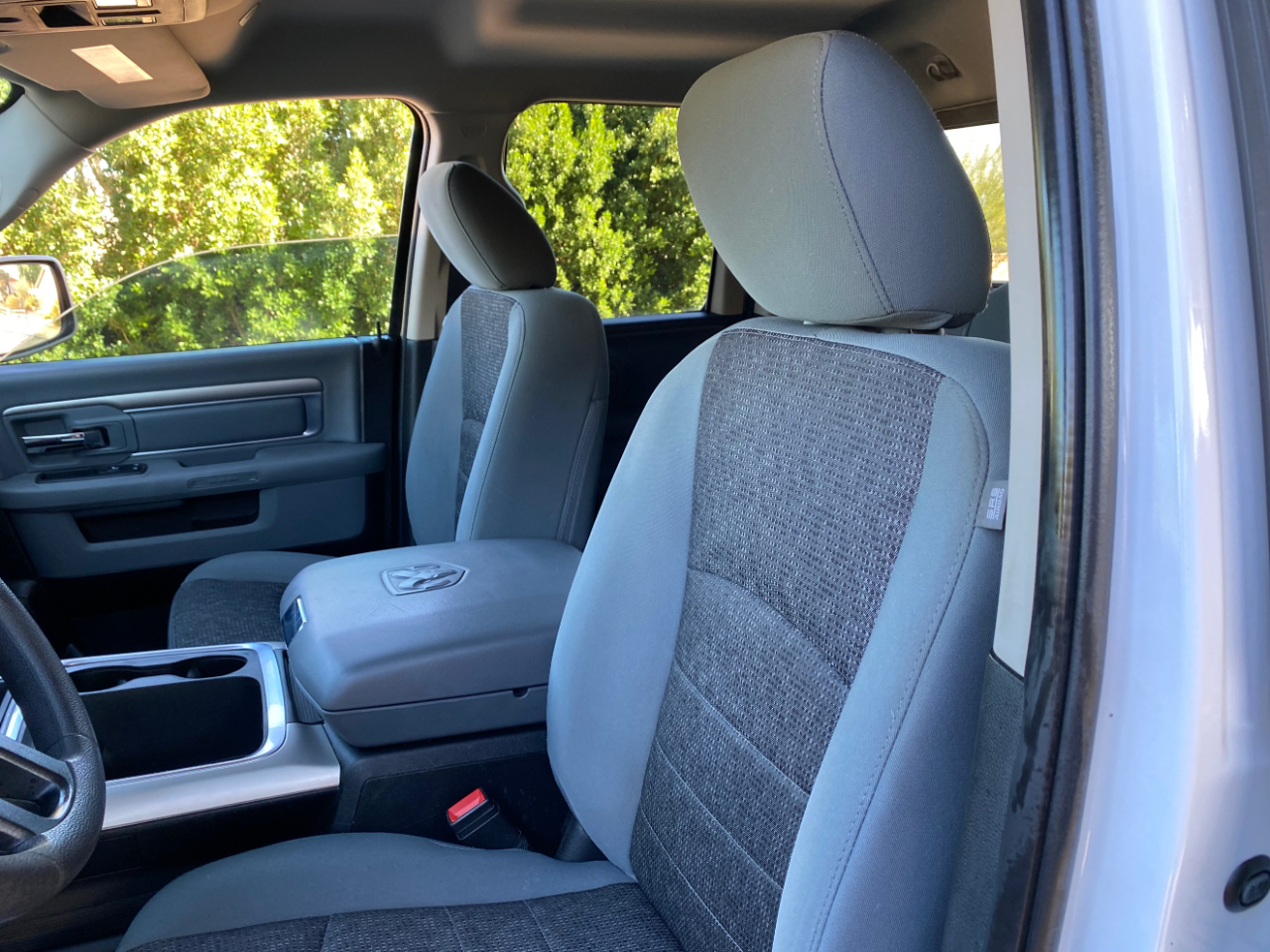 RAM 1500 Classic Warlock 4x2 Quad Cab 6'4" Box 2020