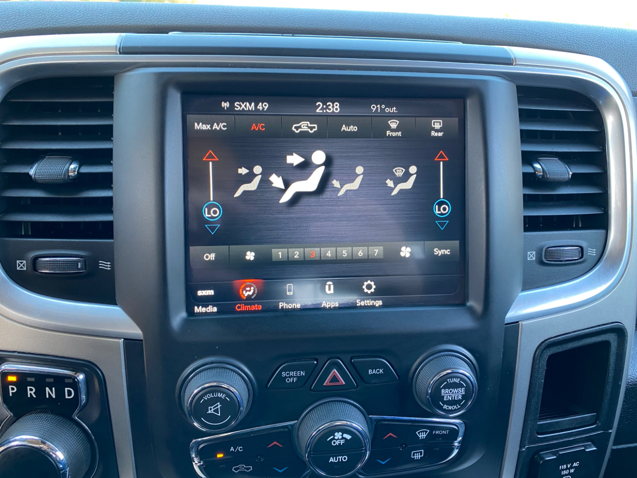 RAM 1500 Classic Warlock 4x2 Quad Cab 6'4" Box 2020