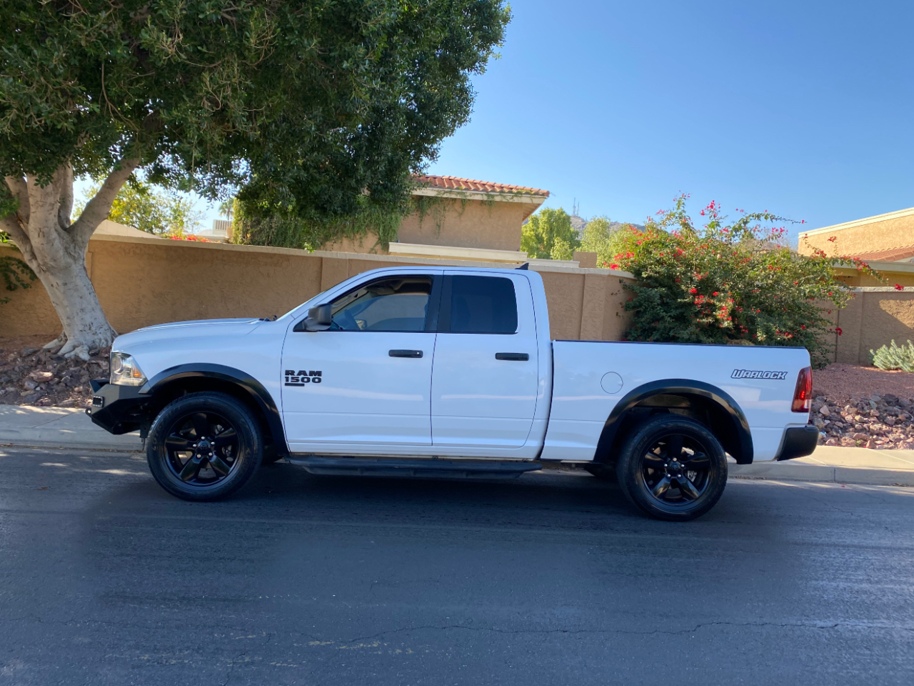 RAM 1500 Classic Warlock 4x2 Quad Cab 6'4" Box 2020