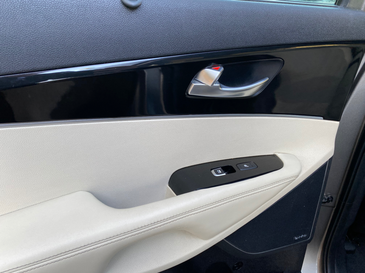 Kia Sorento AWD 4dr 3.3L SXL 2016