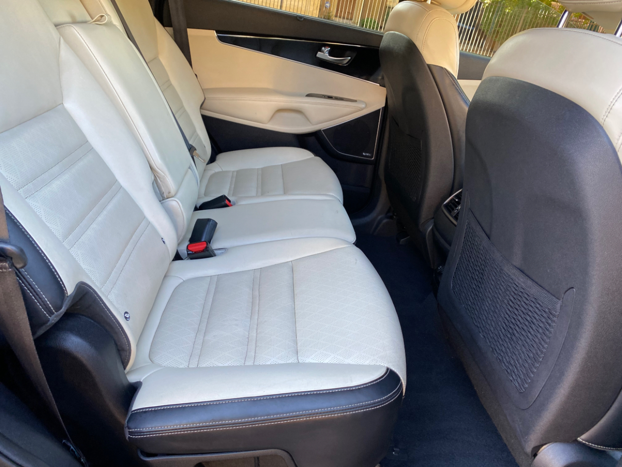 Kia Sorento AWD 4dr 3.3L SXL 2016