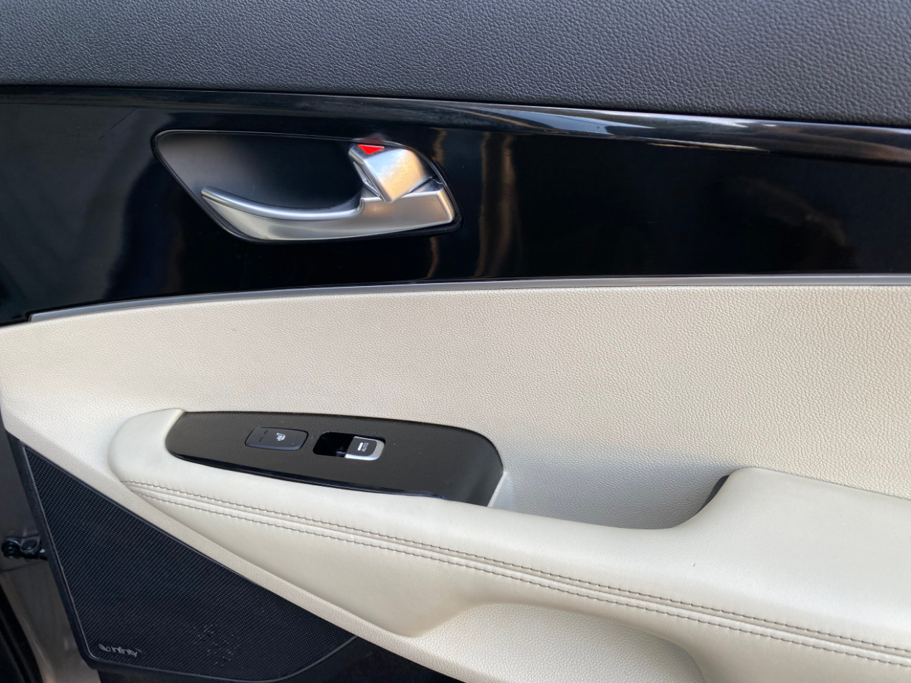 Kia Sorento AWD 4dr 3.3L SXL 2016