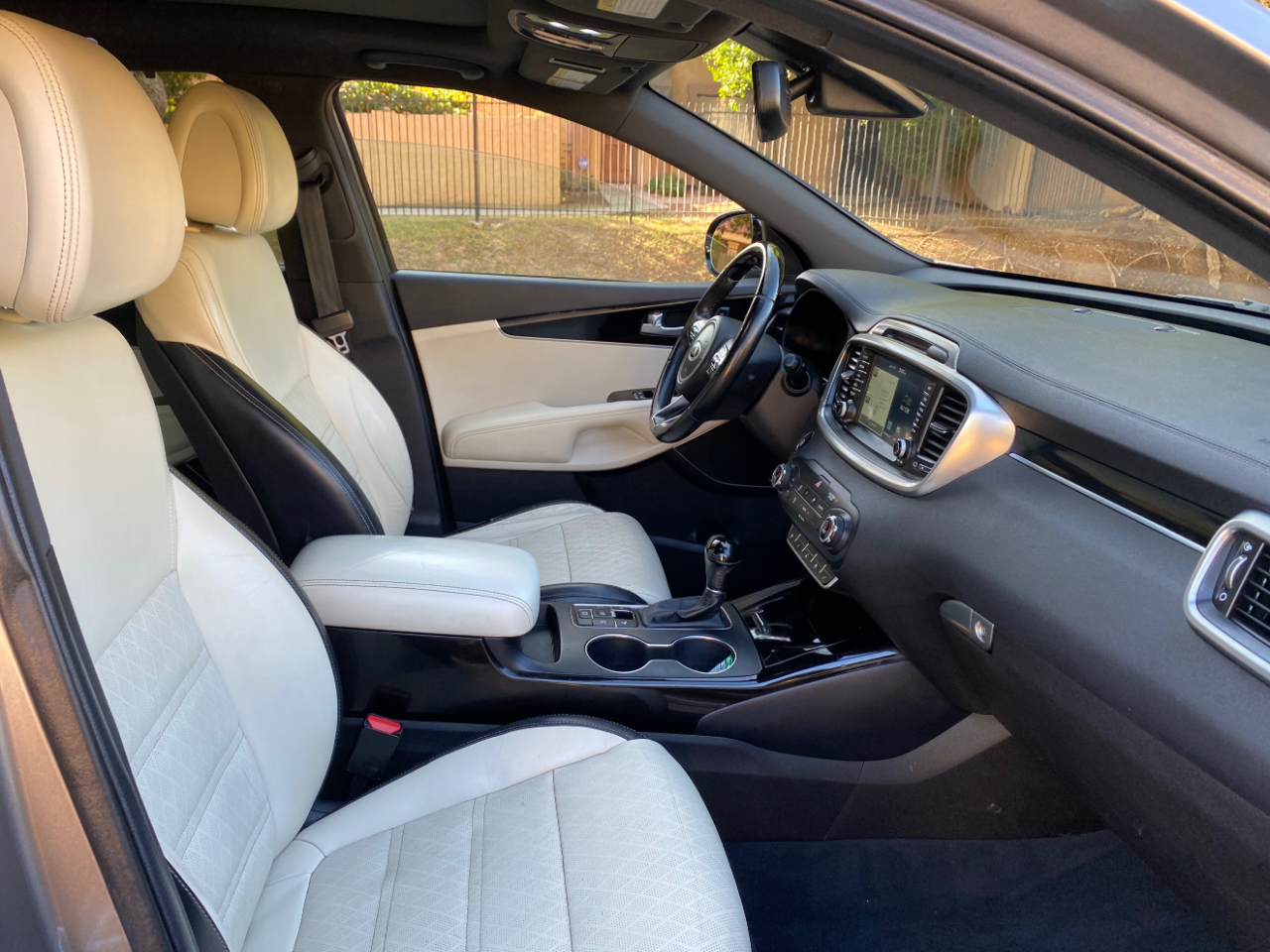 Kia Sorento AWD 4dr 3.3L SXL 2016