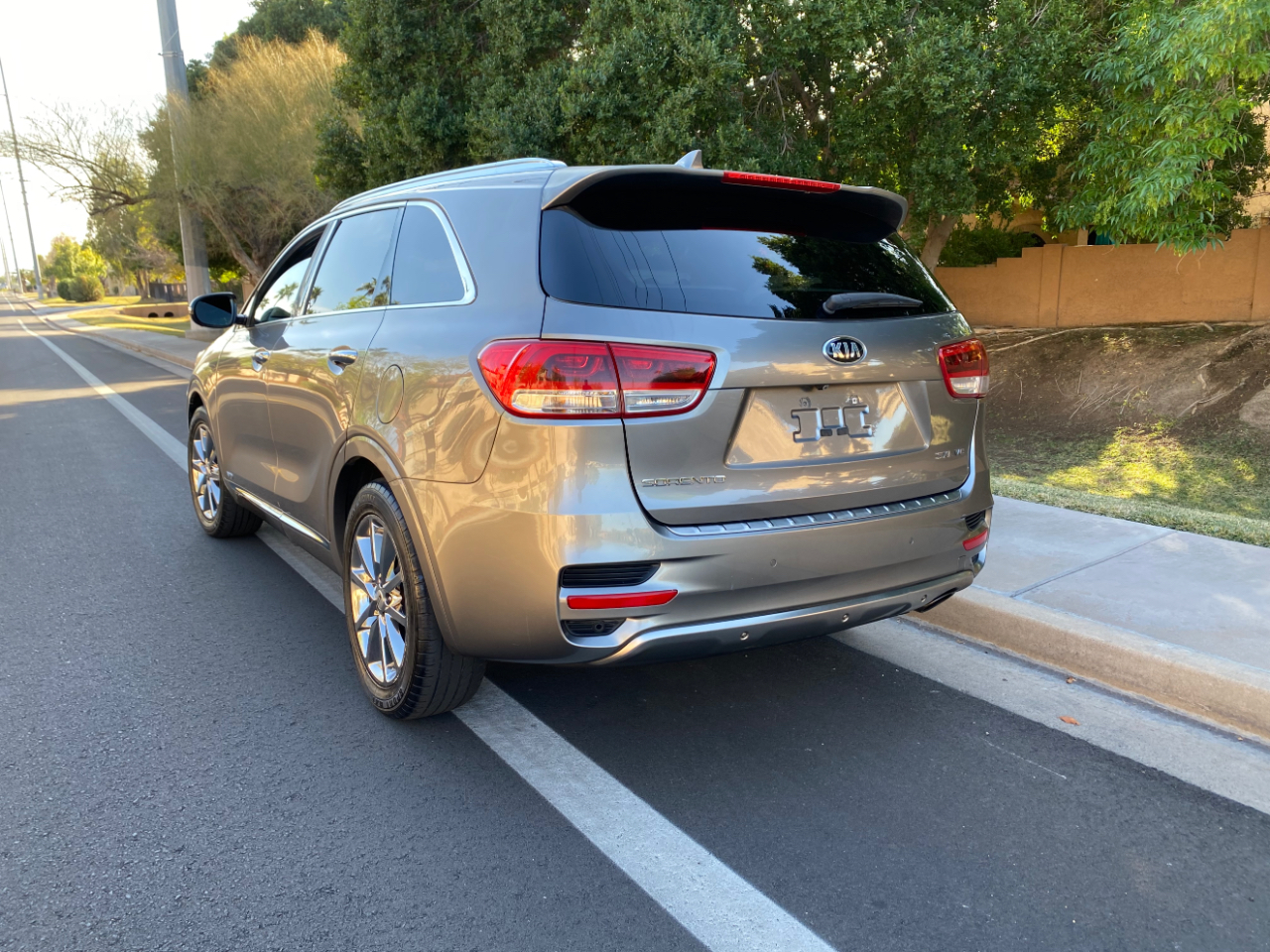 Kia Sorento AWD 4dr 3.3L SXL 2016