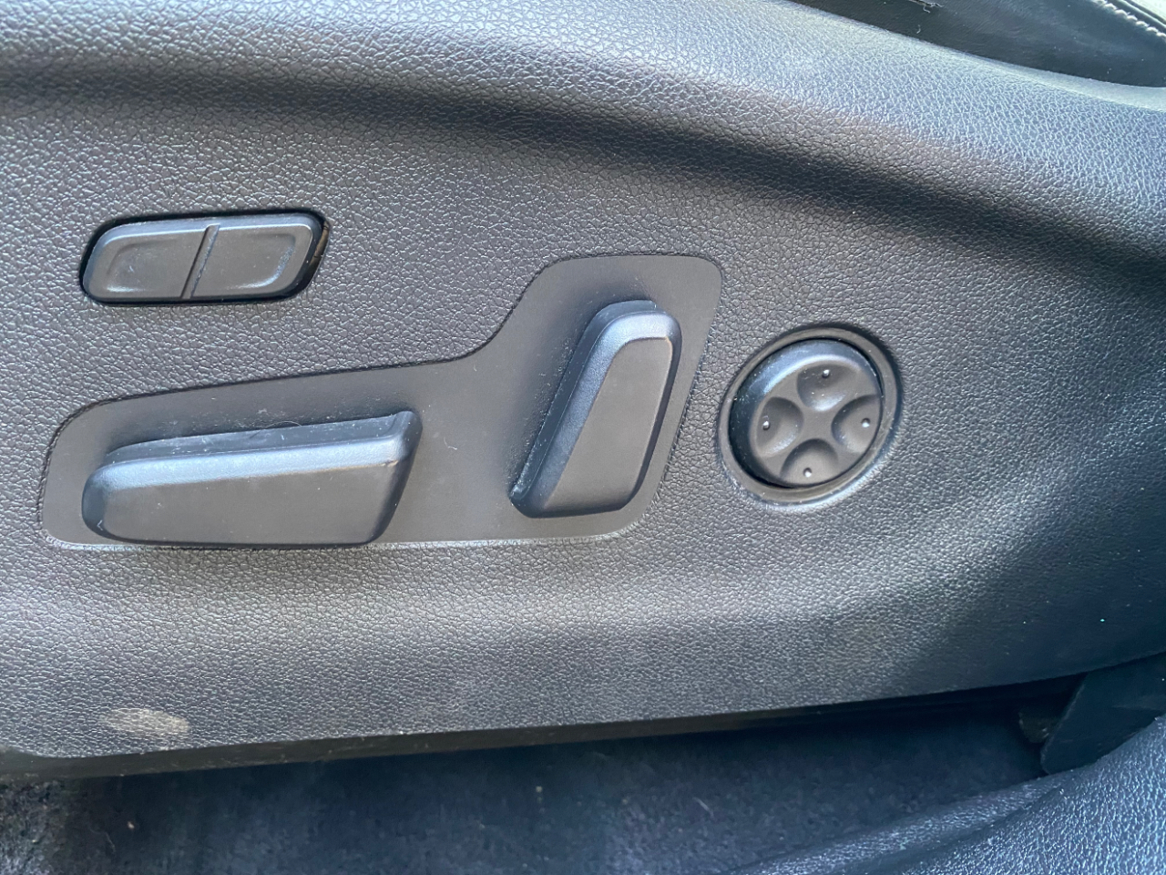 Kia Sorento AWD 4dr 3.3L SXL 2016