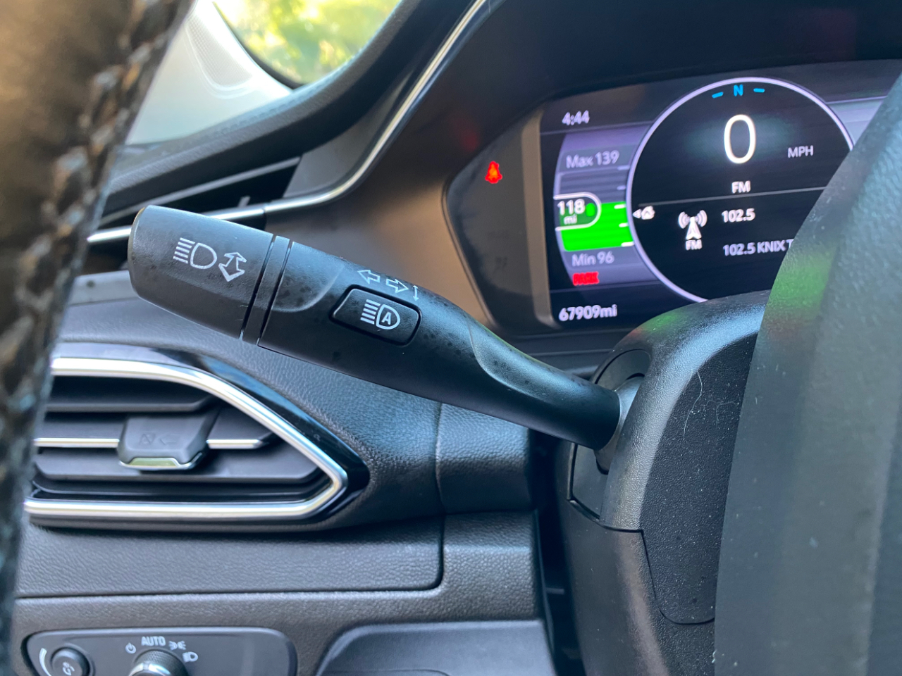 Chevrolet Bolt EUV FWD 4dr LT 2022