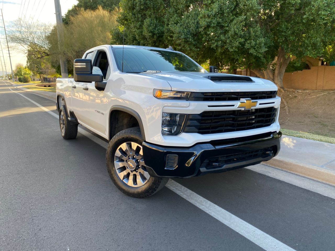 Chevrolet Silverado 2500HD 4WD Double Cab 149" Custom 2024