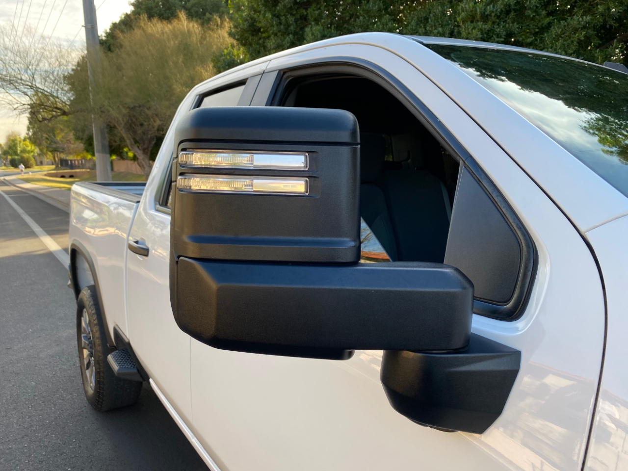 Chevrolet Silverado 2500HD 4WD Double Cab 149" Custom 2024