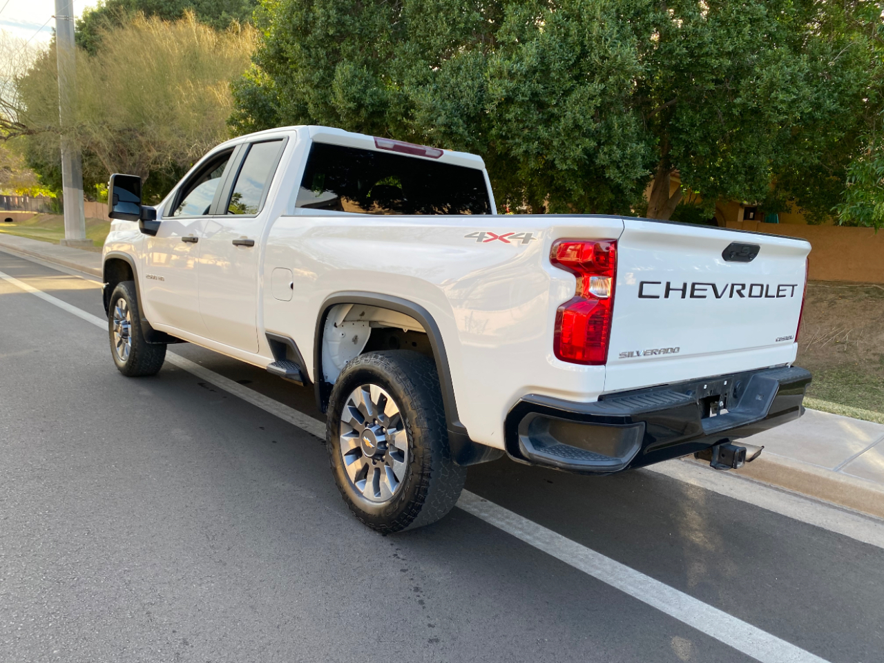 Chevrolet Silverado 2500HD 4WD Double Cab 149" Custom 2024