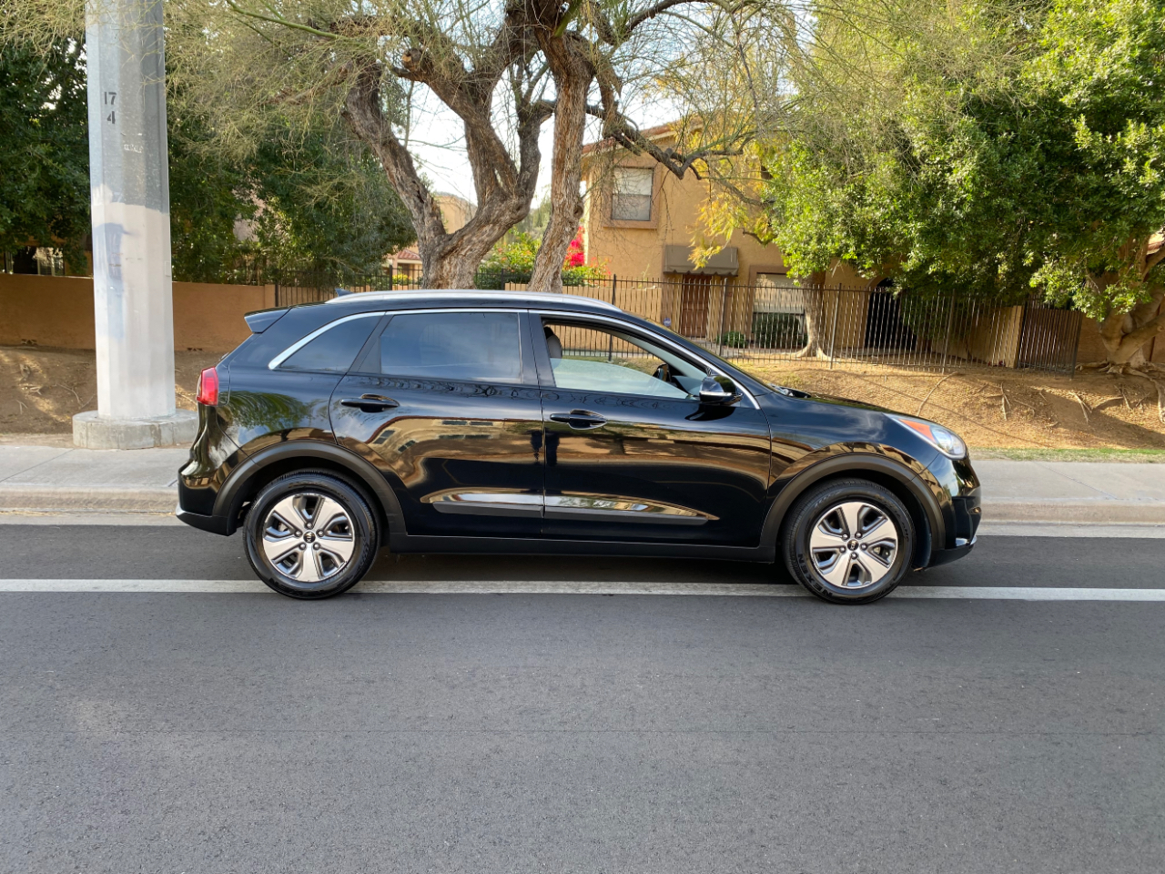 Kia Niro EX FWD 2018