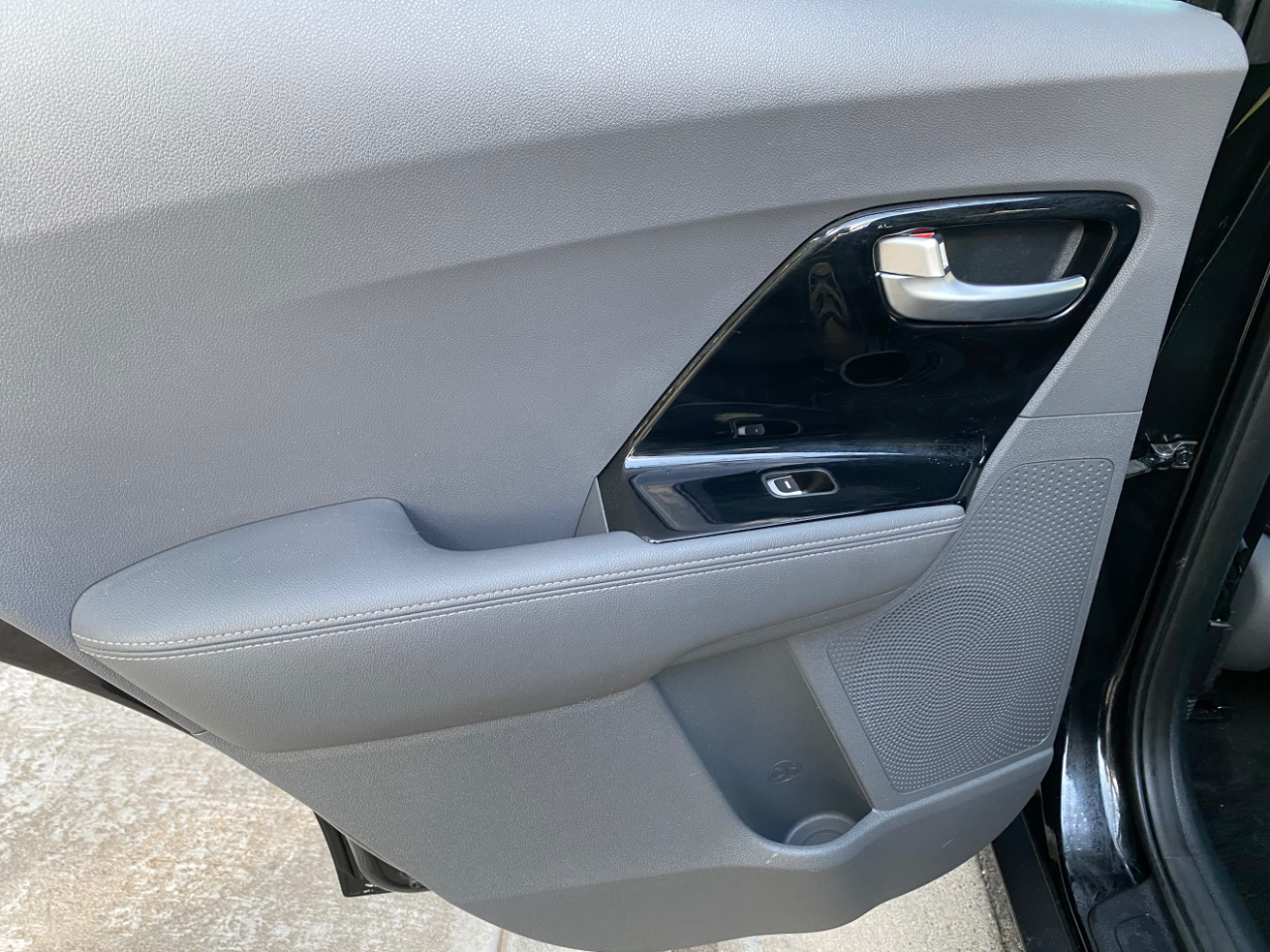 Kia Niro EX FWD 2018