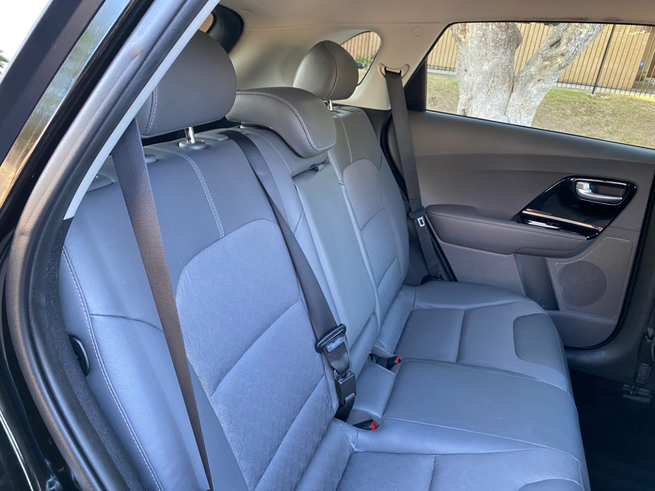 Kia Niro EX FWD 2018