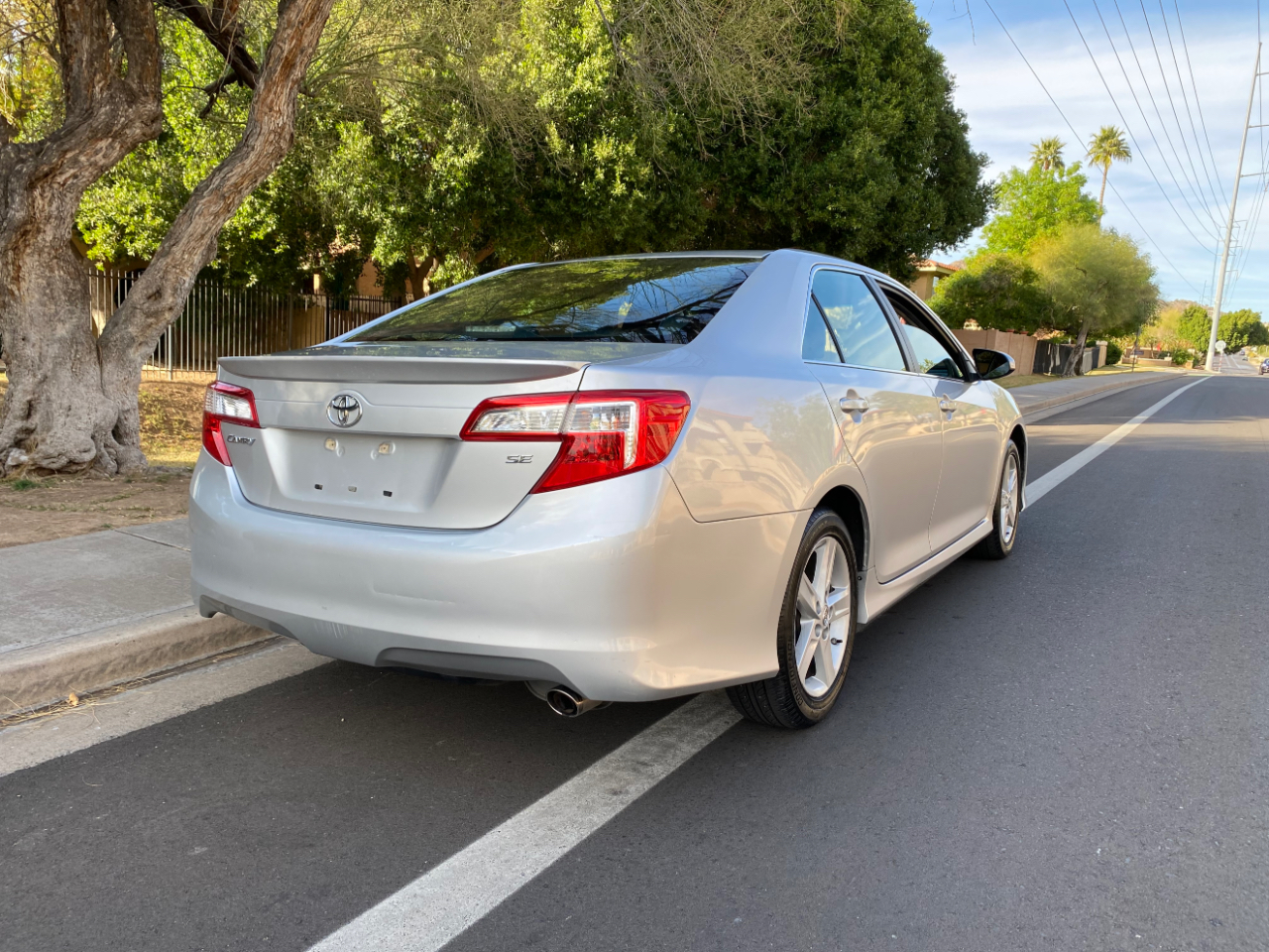 Toyota Camry 4dr Sdn I4 Auto SE Sport Limited Edition (Natl) 2012