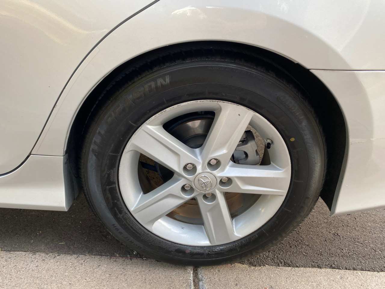 Toyota Camry 4dr Sdn I4 Auto SE Sport Limited Edition (Natl) 2012