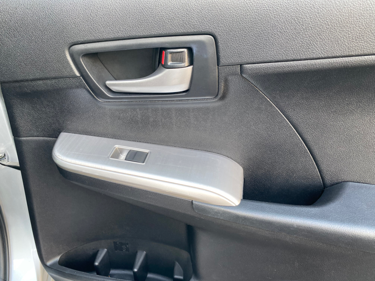 Toyota Camry 4dr Sdn I4 Auto SE Sport Limited Edition (Natl) 2012