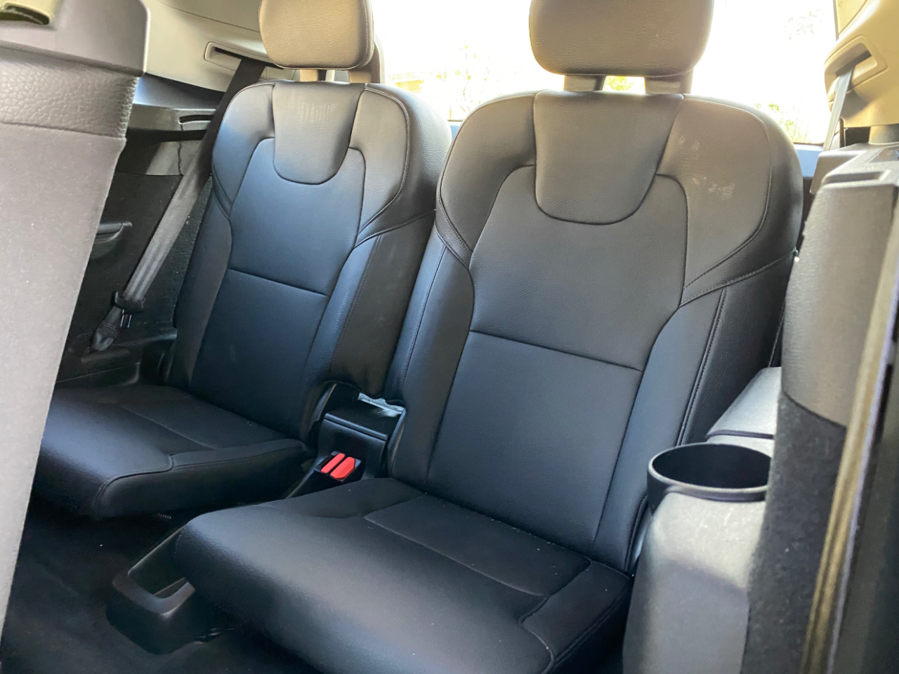 Volvo XC90 T5 FWD 7-Passenger Momentum 2018