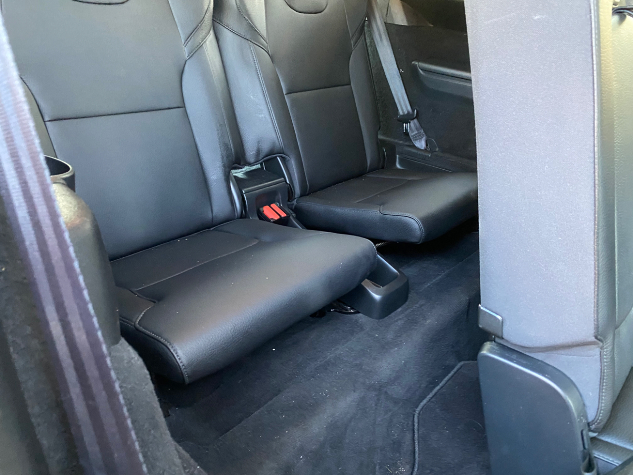 Volvo XC90 T5 FWD 7-Passenger Momentum 2018