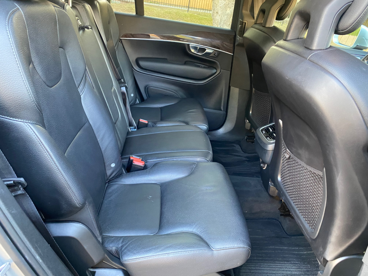 Volvo XC90 T5 FWD 7-Passenger Momentum 2018