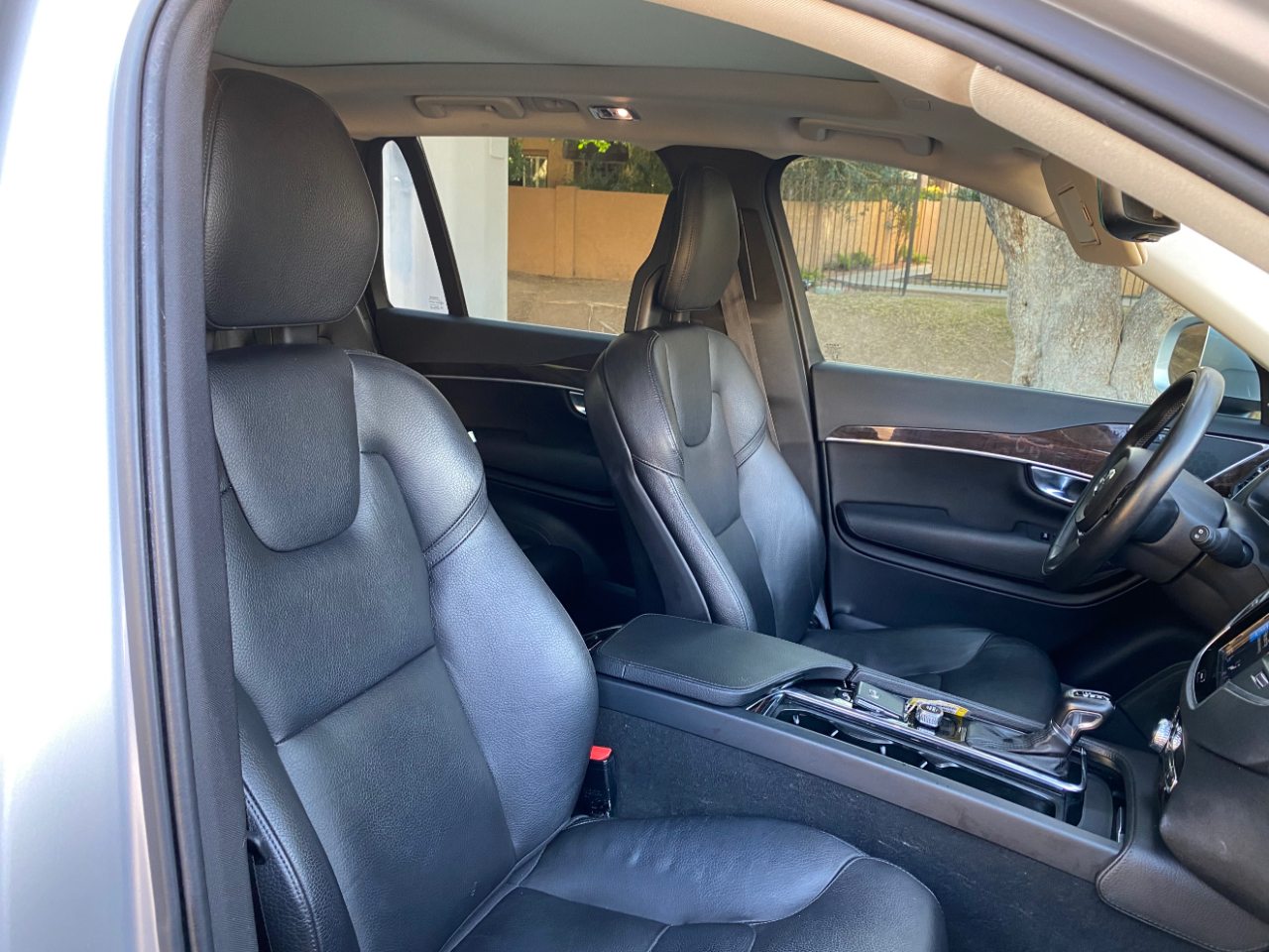 Volvo XC90 T5 FWD 7-Passenger Momentum 2018