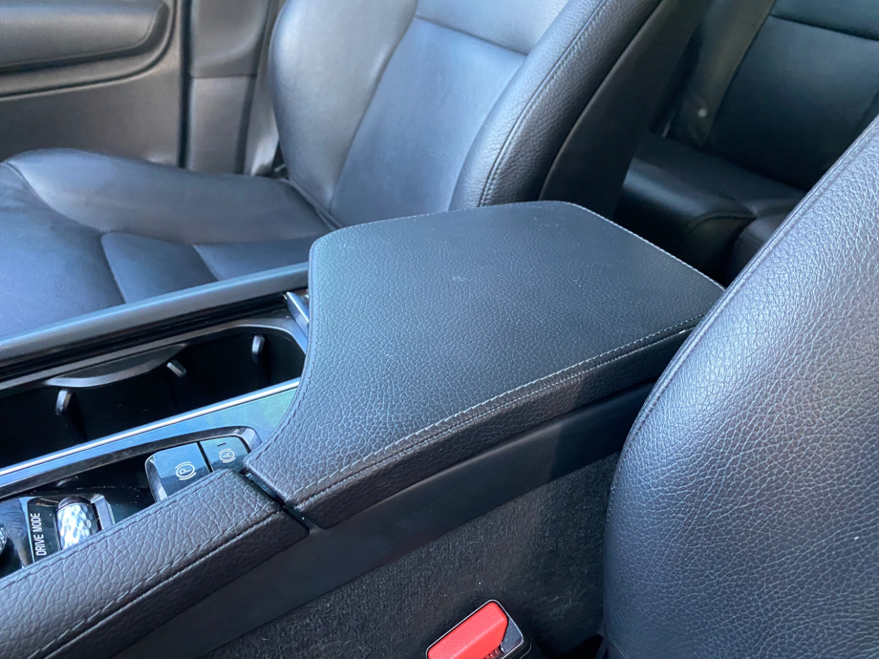 Volvo XC90 T5 FWD 7-Passenger Momentum 2018