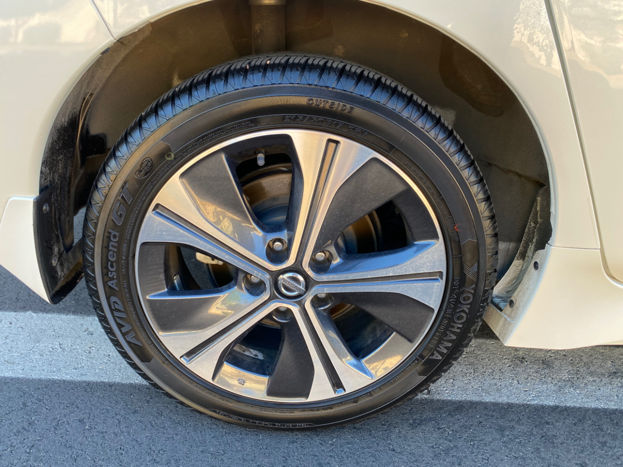 Nissan Leaf SV PLUS Hatchback 2021