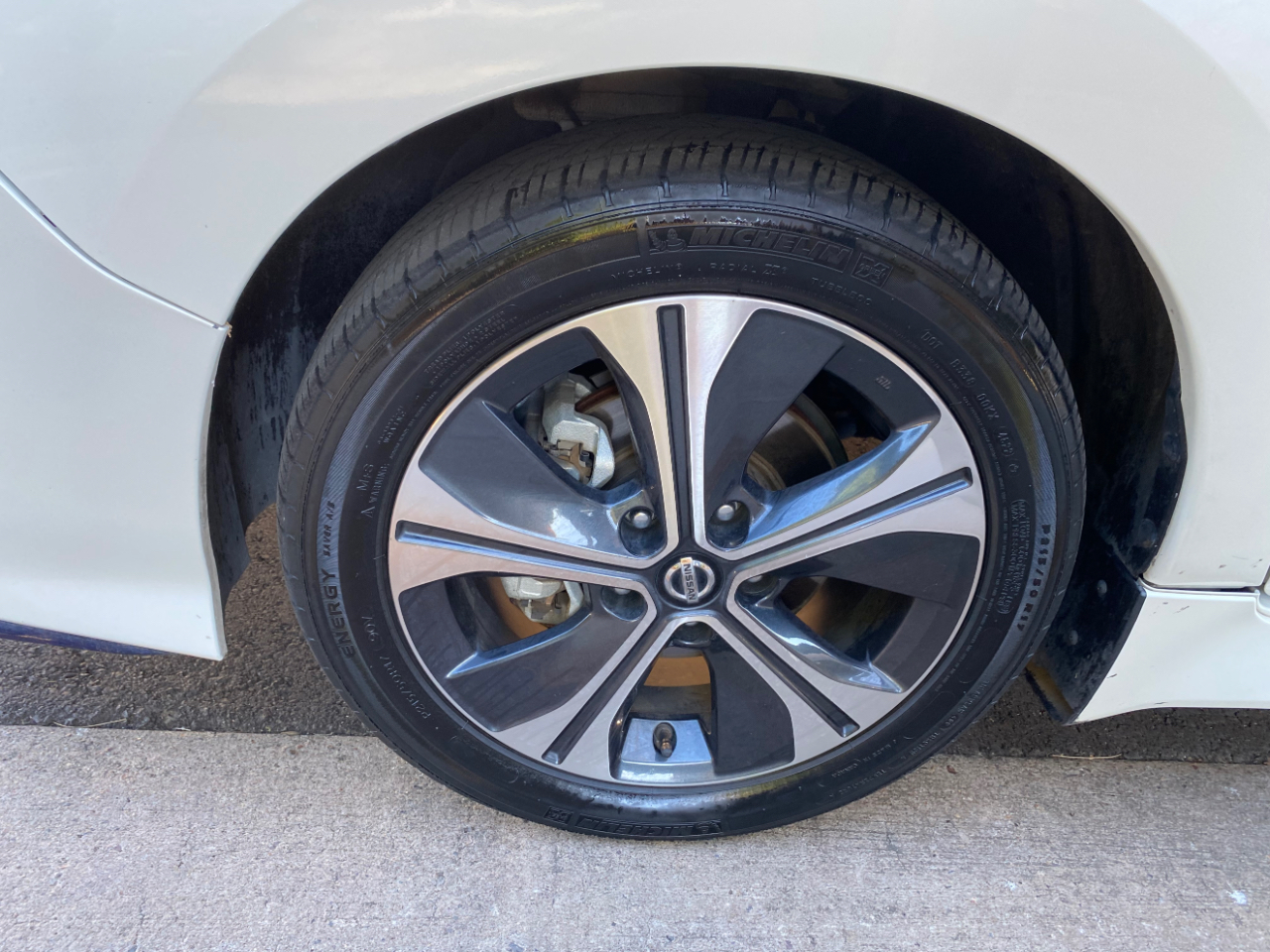 Nissan Leaf SV PLUS Hatchback 2021