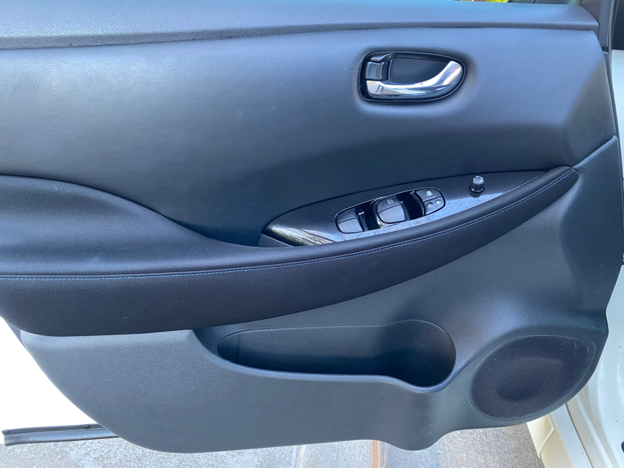 Nissan Leaf SV PLUS Hatchback 2021